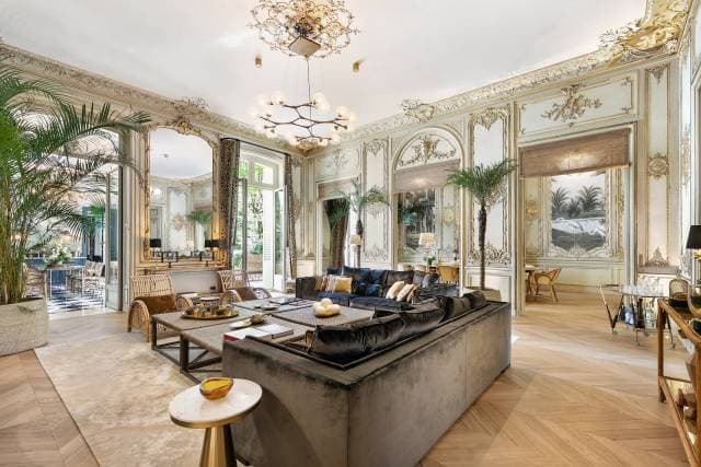 742 Evergreen Terrace photo 5